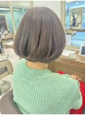 早めのくせ毛対策！コスメストレートのショートボブ
