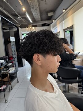 アイズ 海老名(AIZU) 波巻きスパイラルパーマ 波巻きパーマ 海老名パーマ メンズ