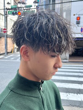 エルマーク 梅田(L-MARK) 波巻きスパイラル/men's/ツイストスパイラル/メンズパーマ/学割