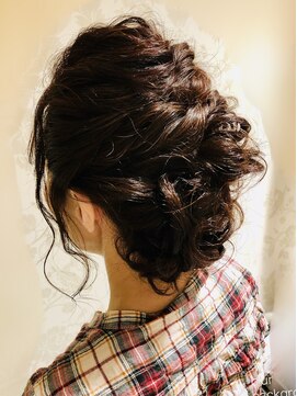 フラミューム 恵比寿(flammeum) ねじねじスタイル