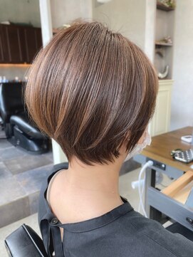 ザシー オモテサンドウ(The C) 大人綺麗なショートヘア/The C