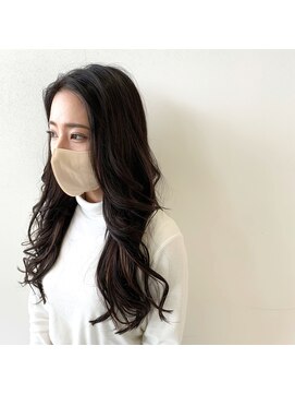 ウエスト(WEST) セレブ