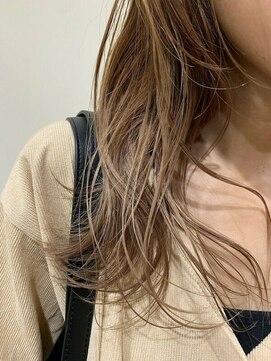 アールサロン オカザキ(Rr salon.OKAZAKI) ナチュラルロング【Rr SALON】