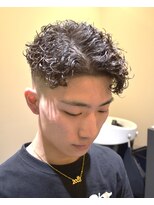 フリーク バーバーショップ 都島店(FREAK BARBER SHOP) バーバースタイル スキンフェード ショートパーマ