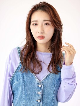 ガリカ 蔵前(Gallica) やわらかく揺れるニュアンスカールに透明感ブラウンベージュ