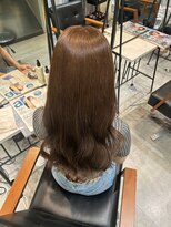 ネクストハラジュク(NEXT HARAJUKU)&nbsp;レイヤーカット デザインカラー オリーブベージュ