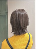 ミディアムヘア/外ハネ/レイヤーカット/白髪ぼかし/髪質改善