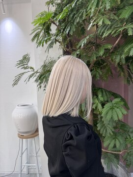 スパーブ(SUPERB) WHITE COLOR