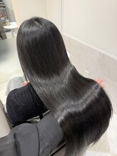 【ナチュラル縮毛矯正】感動の指通りの実現 クセのお悩みお聞かせください