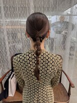 オブヘアー オモテサンドウ(Of HAIR OMOTESANDo)&nbsp;編みおろしヘア/タイトヘア/編みおろし/ヘアセット