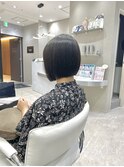 前下がりボブ