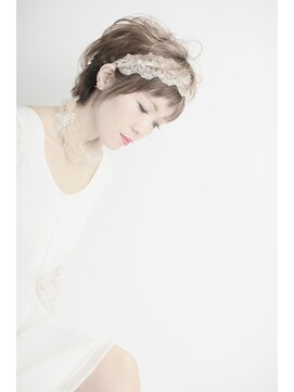 オーバーキャプテンネイキッド(OVER CAPTAIN NAKED) wedding*ニュアンシーショート