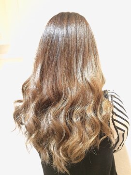 ルシェルシュ 池袋(RecheRche) 【外国人風イノセントメルティーミルクベージュ×坂口飛翔】