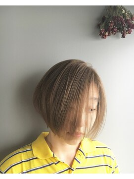 クラン(clan) clan<ナチュラルヴェールウェーブショート×ブルージュ>