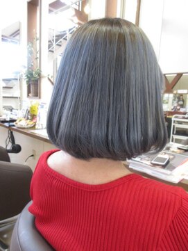 コアフィールフィス(COIFFURE fils) 【見附・今町】ダブルカラー シルバー