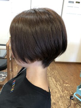 エルパライソ 鯖江店(Elparaiso) ショートボブ