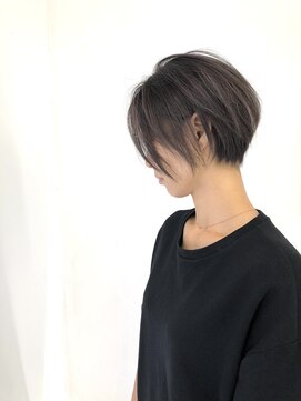 ルートエイチ 市川(Root H) 外カラーハネボブセクションカラーペールベージュグラデーション