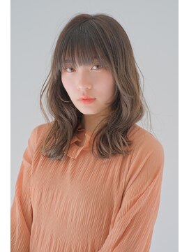 ガリカ シーム(Gallica/SEAM) 小顔カット厚めバングゆるふわモテ髪透け感グレージュ<原宿>