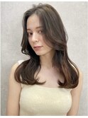 顔まわりレイヤー 小顔 韓国風くびれヘア