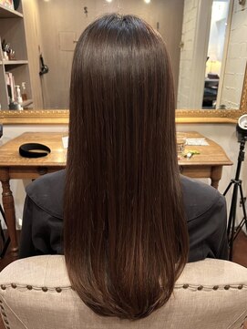 アトリエ ミム 二子玉川店(atelier mim) 髪質改善 縮毛矯正 ストレート ダークブラウン