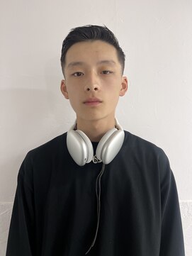 ランズサンズ 表参道(runsuns) クロップヘア/フェード