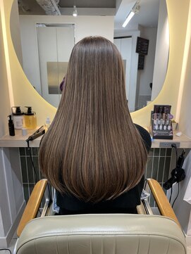 テトラ バイ ネオリーブ 横浜西口店(tetra by neolive) 横浜★ミルクティープラチナブラウン