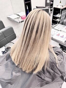 ファイブバイジエクト 堀江(FIVE by The Ect) シャドールーツ　バレイヤージュ