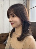 顔周りで見せる『ときめきカット』/レイヤーカット/こなれミディ