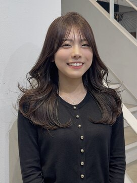 ビュー トウキョウ(VIEW TOKYO) レイヤーカット/顔まわりカット/グレージュ/韓国風カット