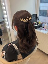 エメティ(Aimerty)&nbsp;シンプルハーフアップ