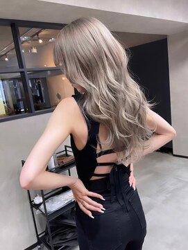 サニー 渋谷(SUNNY) 美髪/ホワイトグレージュ/ネビージュ[渋谷/渋谷駅]