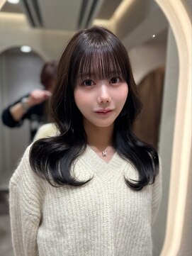 ロンド リリー 銀座(Lond Lily) 大人ガーリー/似合わせカット/ミディアムレイヤーカット/銀座