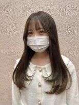 トリコ 柏(tricot)&nbsp;ブリーチなしベージュ／レイヤーカット