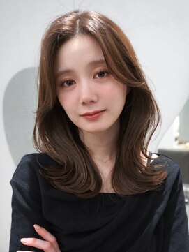 アンアミ オモテサンドウ(Un ami omotesando) ミディアムレイヤー、髪質改善カラー、髪質改善、縮毛矯正