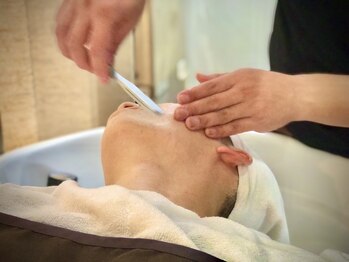 ヘアークリエイション(HAIR CREATION)の写真/特別なひとときをあなたに◎うる肌レディースシェービングで、つやつや明るいお肌に♪