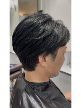 カイノ いずみおおつCITY店(KAINO) さりげない青ハイライトで大人の遊び心をプラス