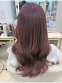 ピンクベージュ