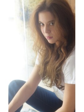 リマ(RIMA) 【RIMA】HARUKI 外国人風☆ラフな毛束感とAsh Beige