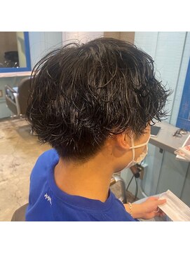 トワイロ(TOWAIRO) 波巻きメンズパーマ