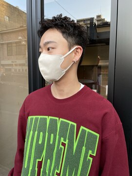 ヘアー アイス ルーチェ(HAIR ICI LUCE) ツーブロック メンズショート / 山中