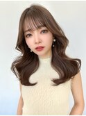 レイヤーくびれヘア　大人かわいい韓国ヘア　顔まわりカット