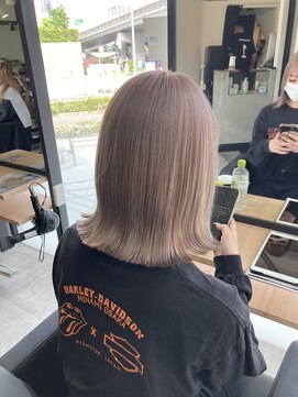 ラフ 難波店(LAFF) #ショコラアッシュ#ヘルシースタイル#ふんわりカール