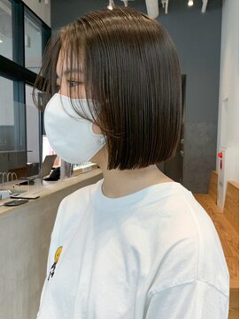 アイティーバイアルバム 八王子店(IT by ALBUM) ナチュラルボブ_斜めバンググレージュカラー_ba408202