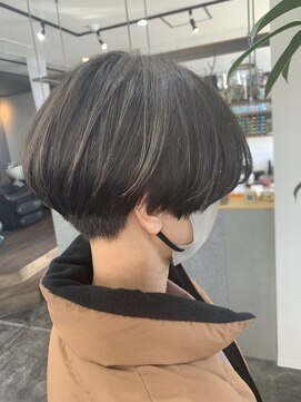 コポル(Copol) 大人ショート×白髪ぼかしハイライト