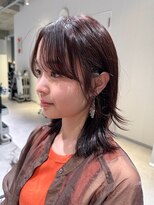アム(amu)&nbsp;酸性ストレート/くびれヘア/ミディアムレイヤー/ピンクブラウン