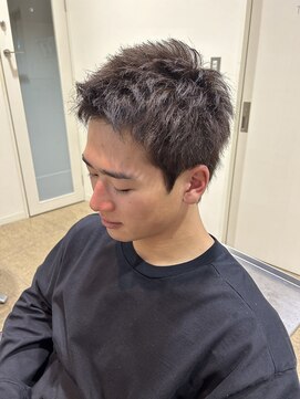 レッド(ReD) スパイキーショート