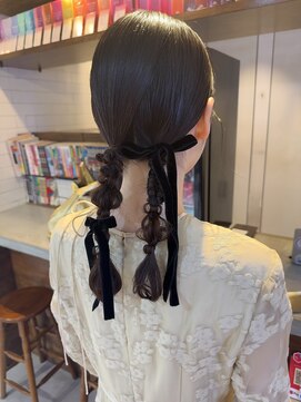 シーン 池袋(scene.) scene.【シーン】【池袋 西口徒歩3分】ツインリボンアレンジ