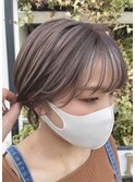 ショートボブ