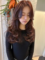 ラパンセヴェール(LA PENSEE VERT)&nbsp;レイヤーカット、顔まわりウルフ