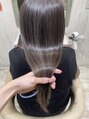 シーループユナイテッドアトリエ(C-LOOP UNITED ATELIER) 白髪ぼかしのハイライト☆水素カラーでダメージレスに!